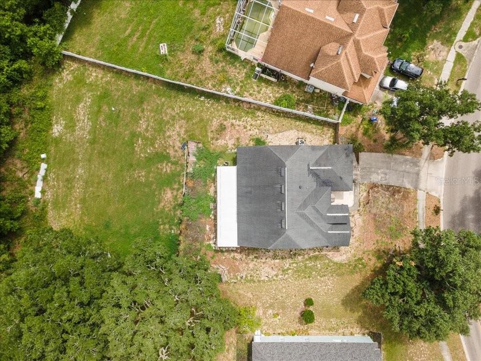 En Venta: $499,000 (4 camas, 2 baños, 2068 Pies cuadrados)