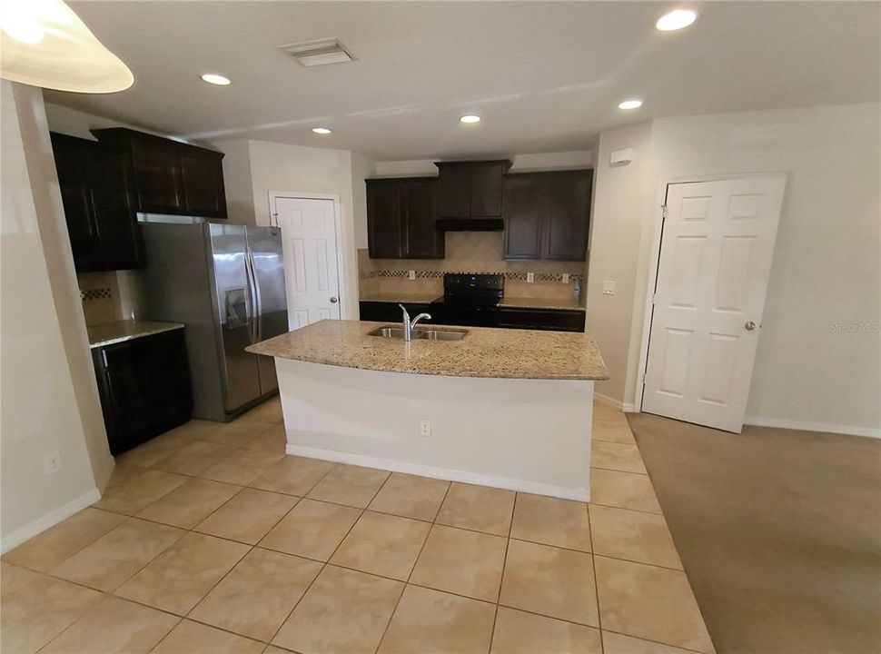 En Venta: $225,000 (2 camas, 2 baños, 1280 Pies cuadrados)