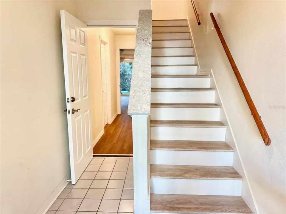 For Sale: $499,000 (3 beds, 2 baths, 1566 Square Feet)