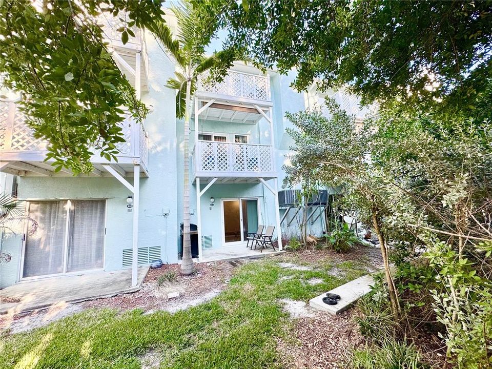 For Sale: $499,000 (3 beds, 2 baths, 1566 Square Feet)