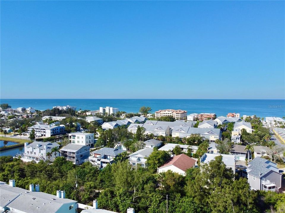 For Sale: $499,000 (3 beds, 2 baths, 1566 Square Feet)