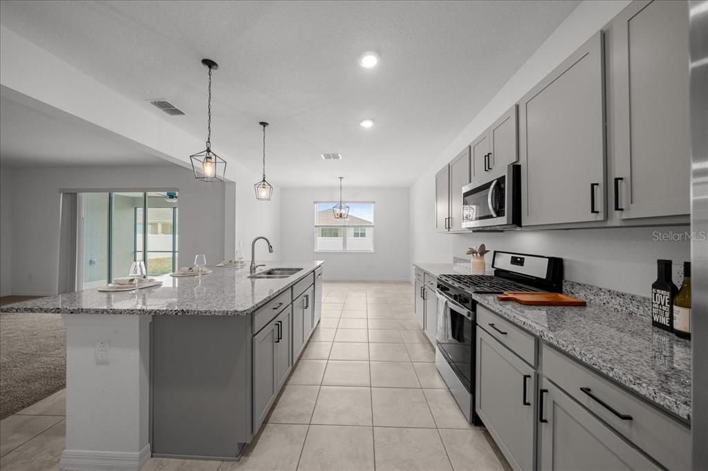 For Sale: $399,000 (3 beds, 2 baths, 2217 Square Feet)