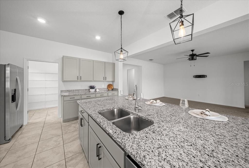 For Sale: $399,000 (3 beds, 2 baths, 2217 Square Feet)