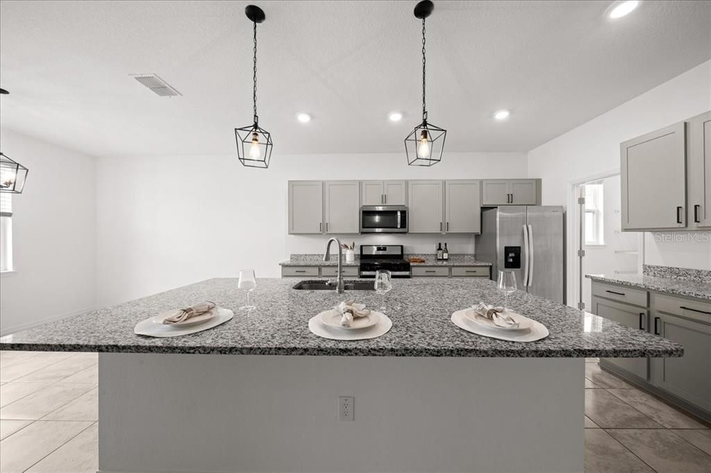 For Sale: $399,000 (3 beds, 2 baths, 2217 Square Feet)
