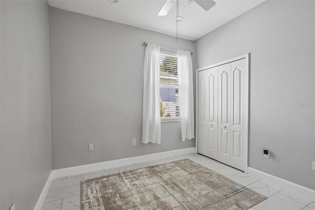 For Sale: $374,999 (3 beds, 2 baths, 1225 Square Feet)