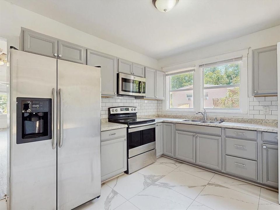 For Sale: $295,000 (4 beds, 2 baths, 1832 Square Feet)