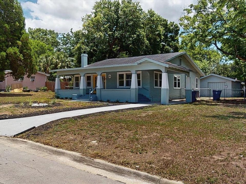 For Sale: $295,000 (4 beds, 2 baths, 1832 Square Feet)
