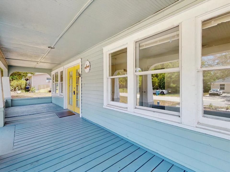 For Sale: $295,000 (4 beds, 2 baths, 1832 Square Feet)