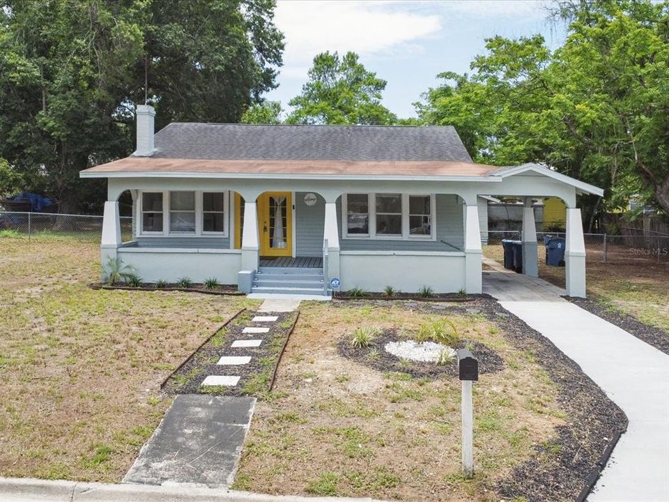 For Sale: $295,000 (4 beds, 2 baths, 1832 Square Feet)