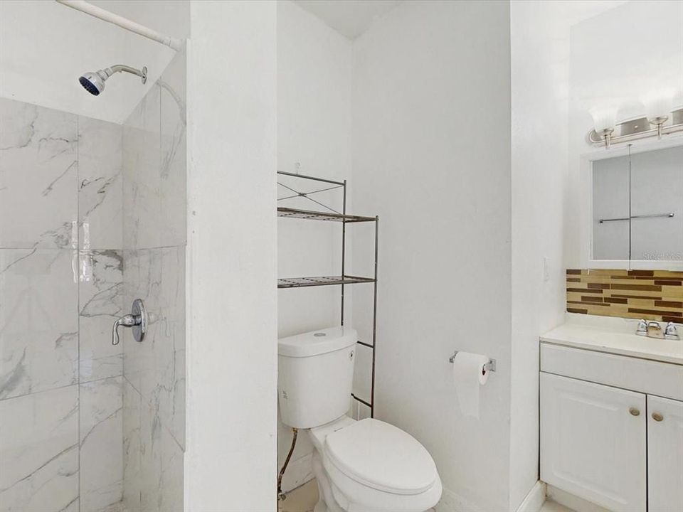 For Sale: $295,000 (4 beds, 2 baths, 1832 Square Feet)