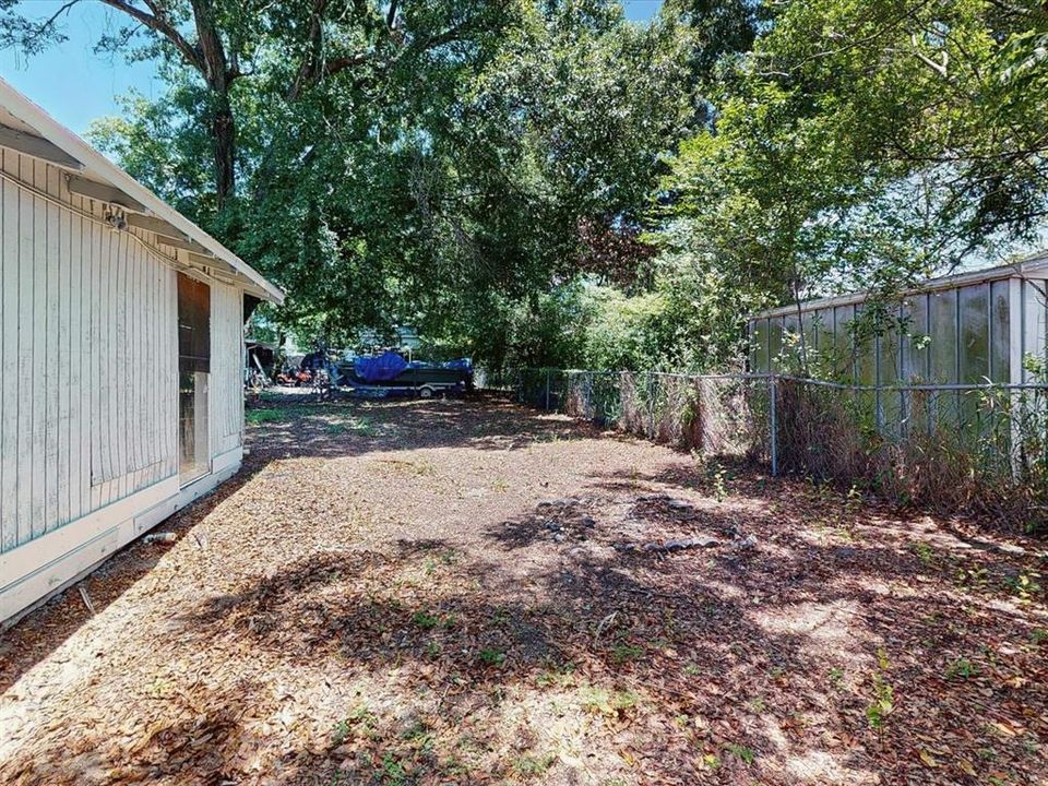 For Sale: $295,000 (4 beds, 2 baths, 1832 Square Feet)