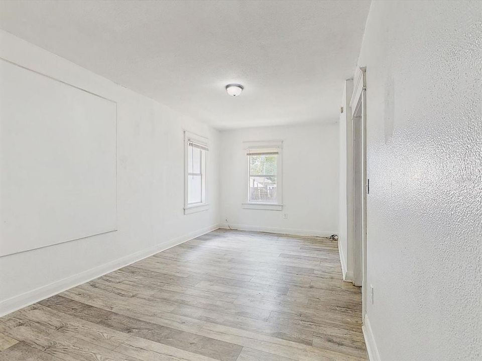 For Sale: $295,000 (4 beds, 2 baths, 1832 Square Feet)