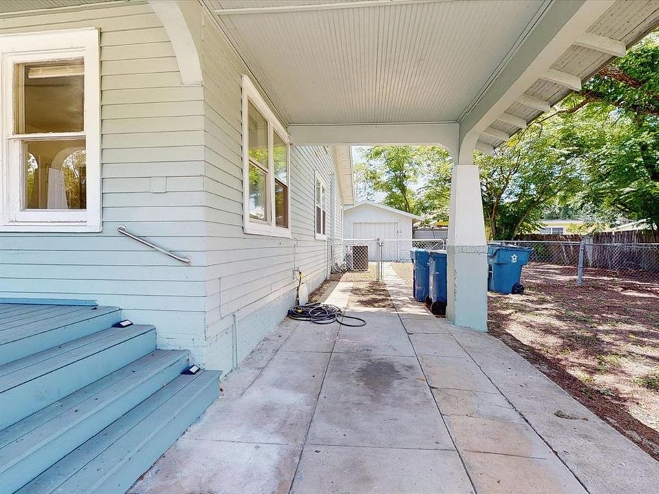 For Sale: $295,000 (4 beds, 2 baths, 1832 Square Feet)