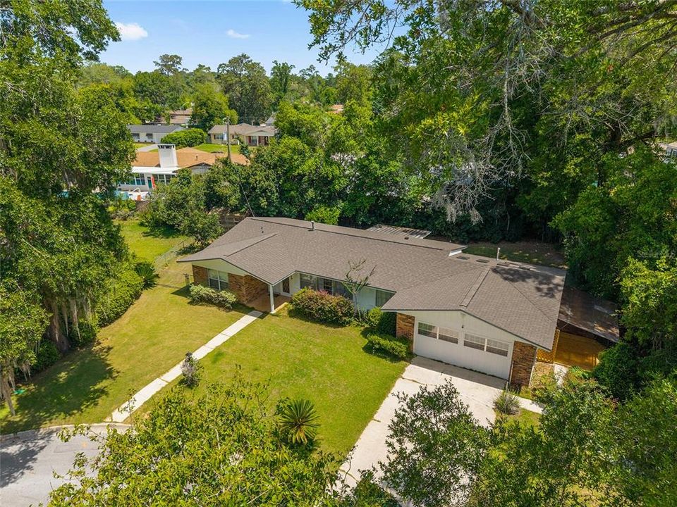 For Sale: $349,900 (4 beds, 3 baths, 2070 Square Feet)