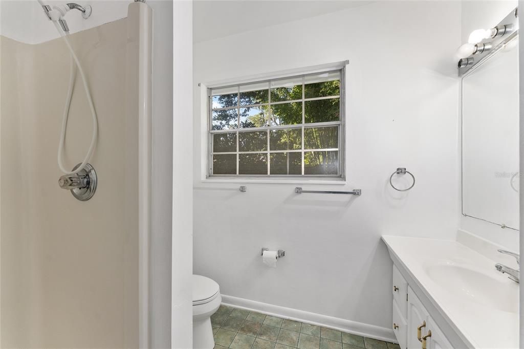 For Sale: $349,900 (4 beds, 3 baths, 2070 Square Feet)