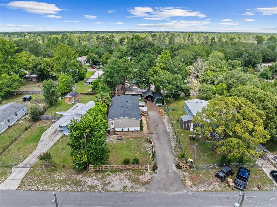 For Sale: $334,900 (5 beds, 3 baths, 1920 Square Feet)