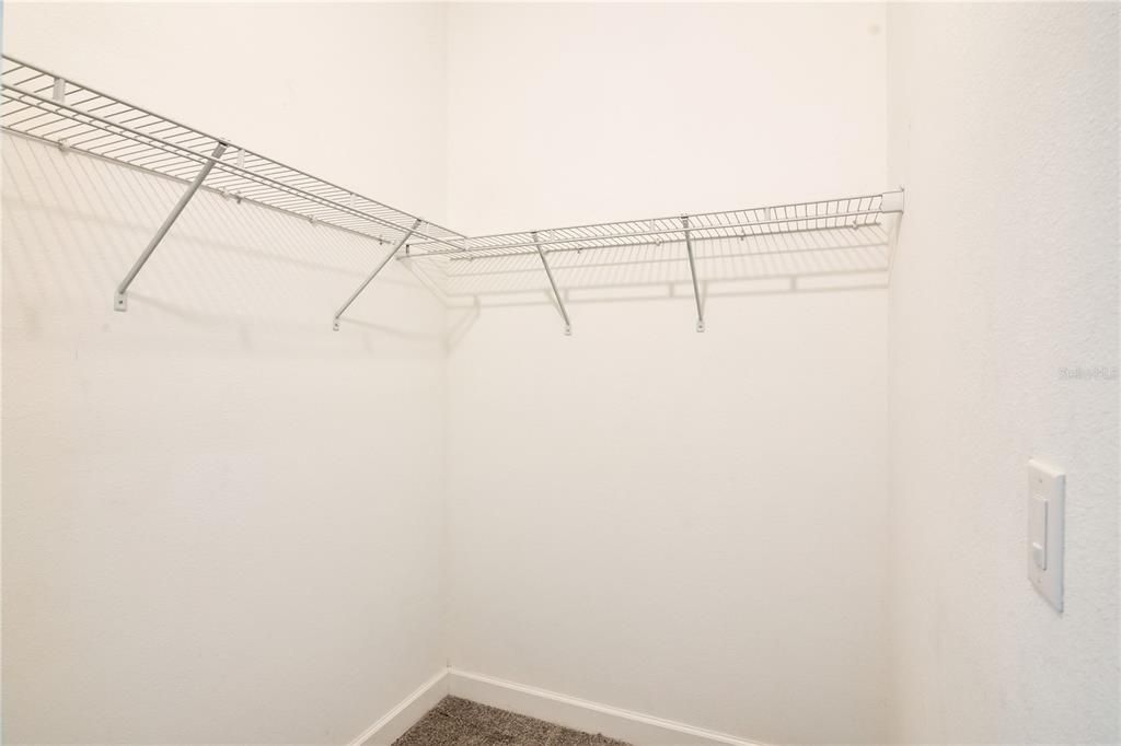 В аренду: $2,300 (3 спален, 2 ванн, 1080 Квадратных фут)