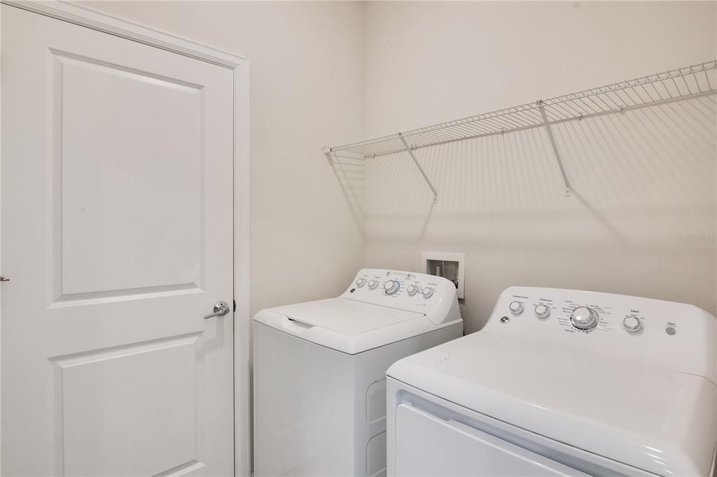 В аренду: $2,300 (3 спален, 2 ванн, 1080 Квадратных фут)