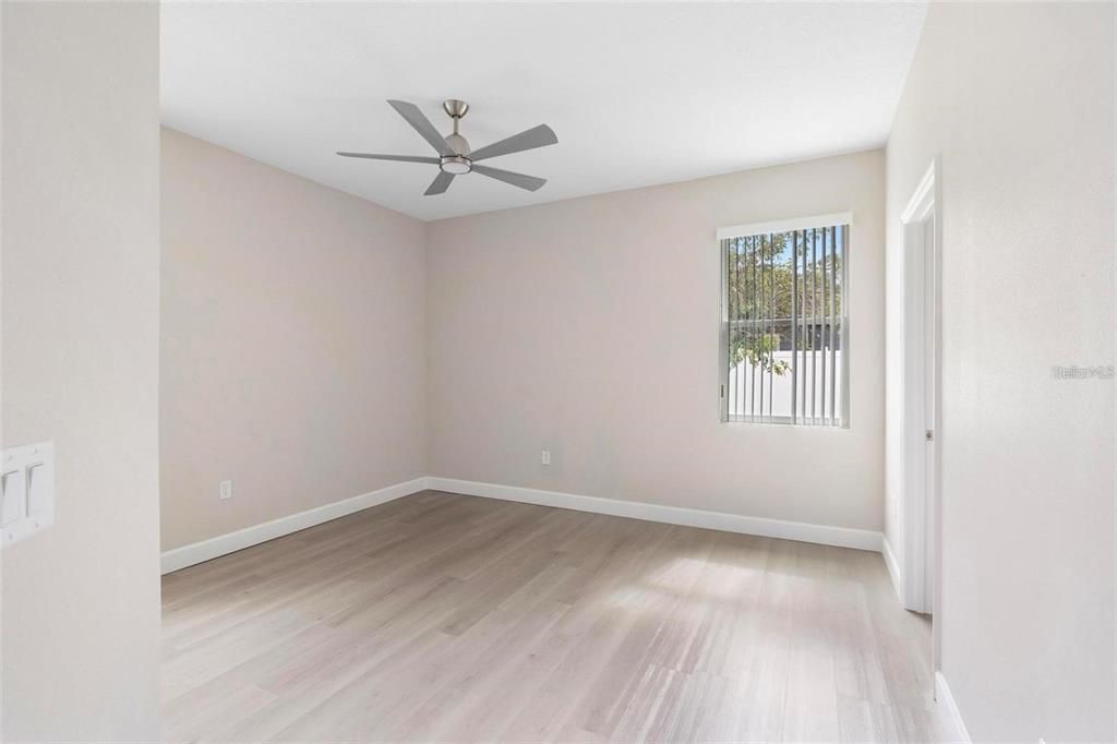 For Rent: $2,500 (3 beds, 2 baths, 1206 Square Feet)
