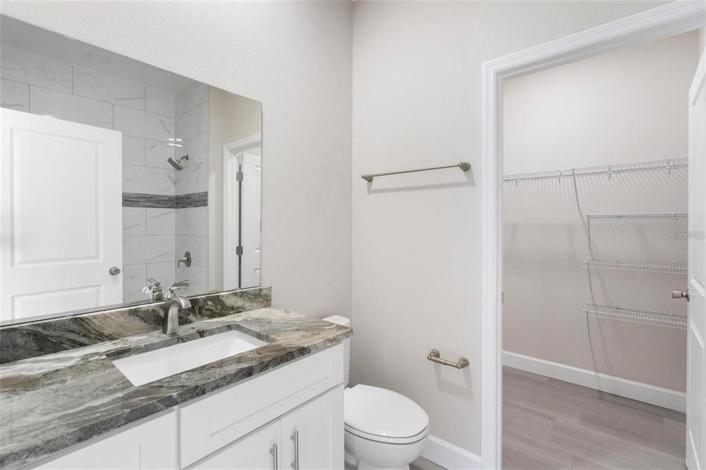 For Rent: $2,500 (3 beds, 2 baths, 1206 Square Feet)