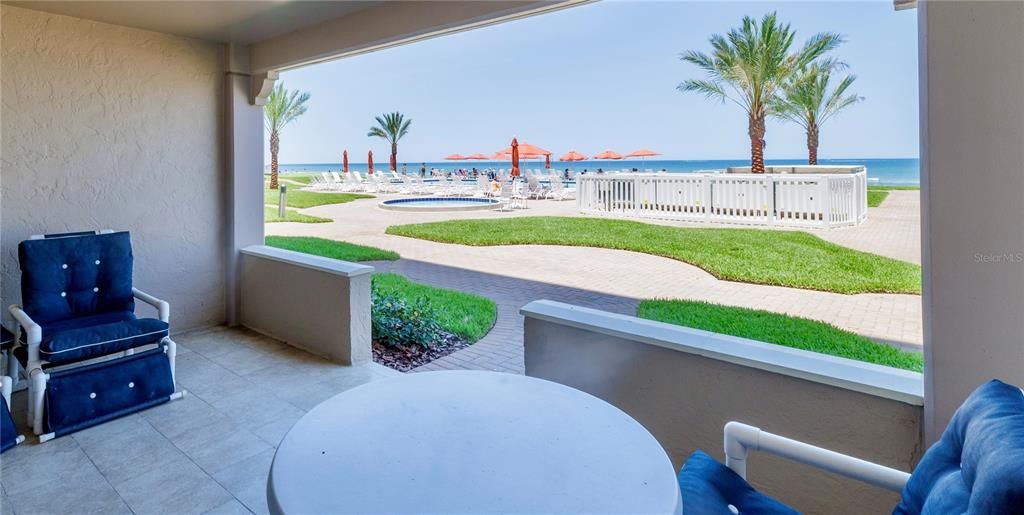 For Sale: $1,225,000 (2 beds, 2 baths, 1299 Square Feet)