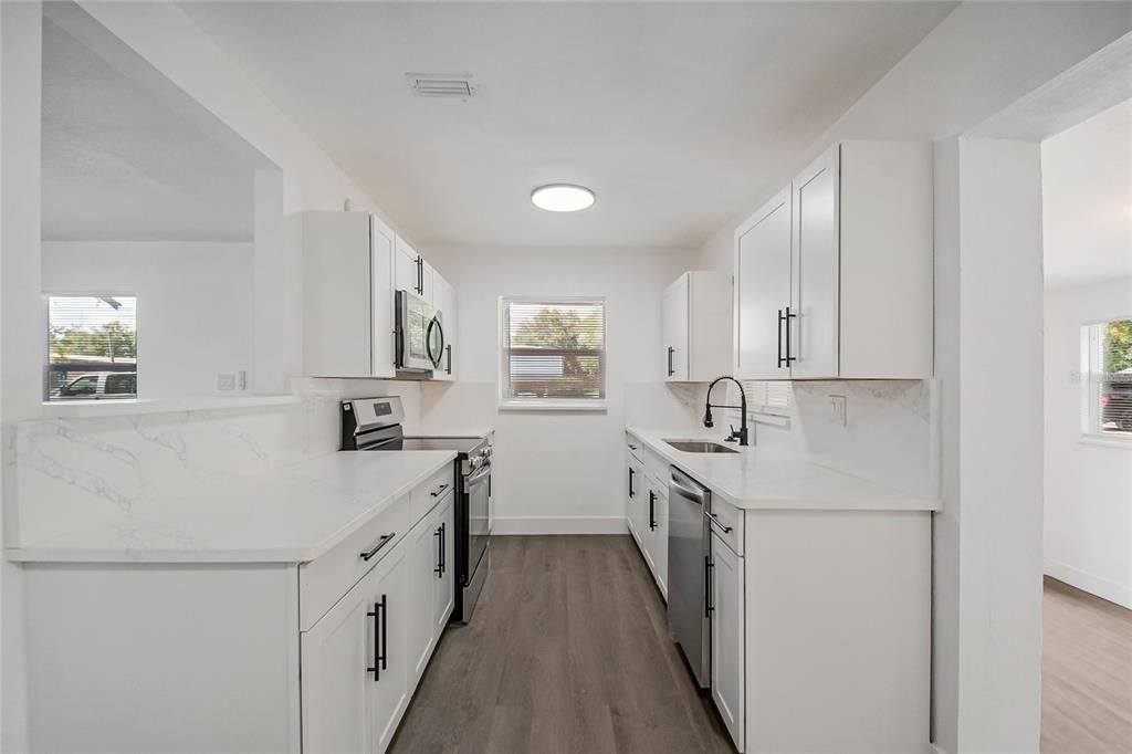 En Venta: $226,600 (3 camas, 1 baños, 1253 Pies cuadrados)