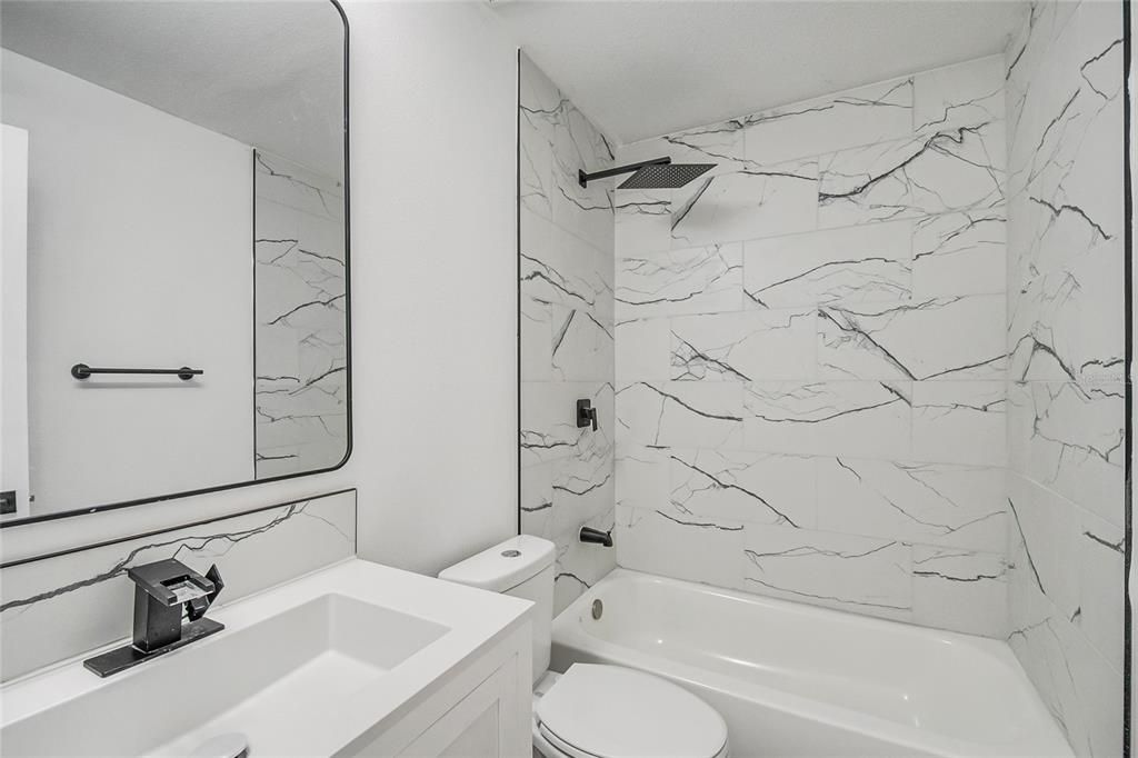 En Venta: $226,600 (3 camas, 1 baños, 1253 Pies cuadrados)