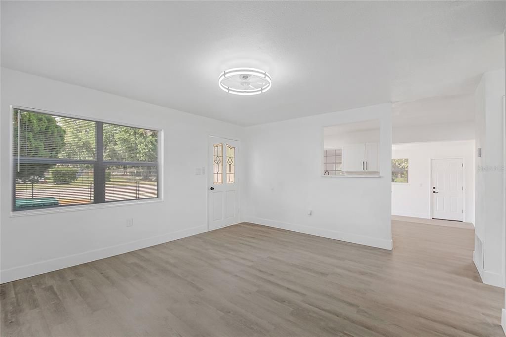 En Venta: $226,600 (3 camas, 1 baños, 1253 Pies cuadrados)