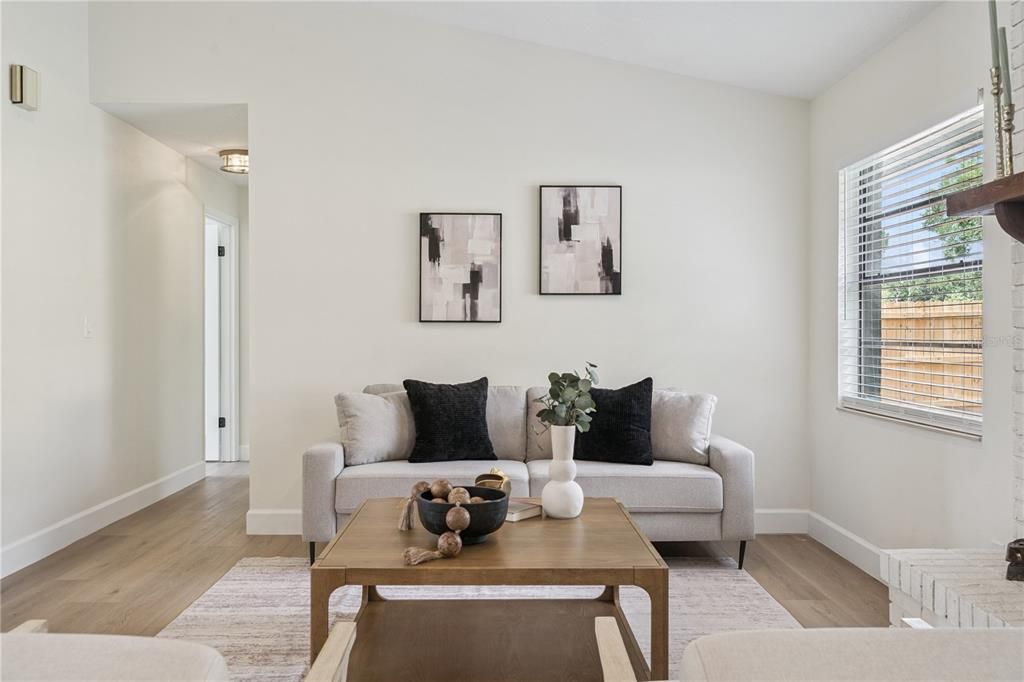 En Venta: $889,950 (4 camas, 2 baños, 1846 Pies cuadrados)