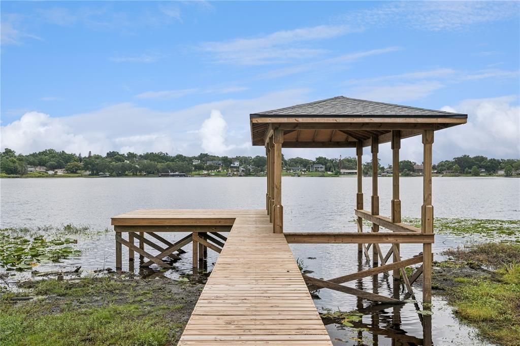 En Venta: $889,950 (4 camas, 2 baños, 1846 Pies cuadrados)