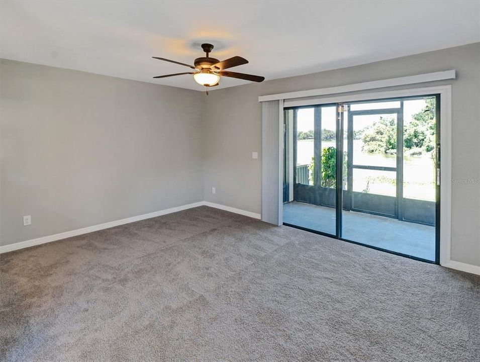 For Sale: $255,000 (2 beds, 2 baths, 1120 Square Feet)