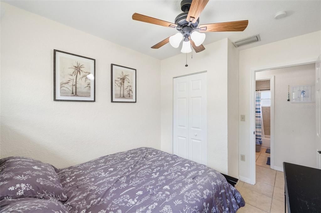 For Sale: $375,000 (3 beds, 1 baths, 1152 Square Feet)