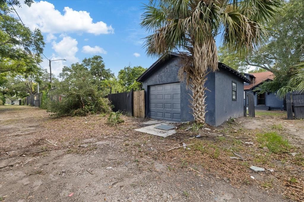 For Sale: $425,000 (4 beds, 2 baths, 1545 Square Feet)