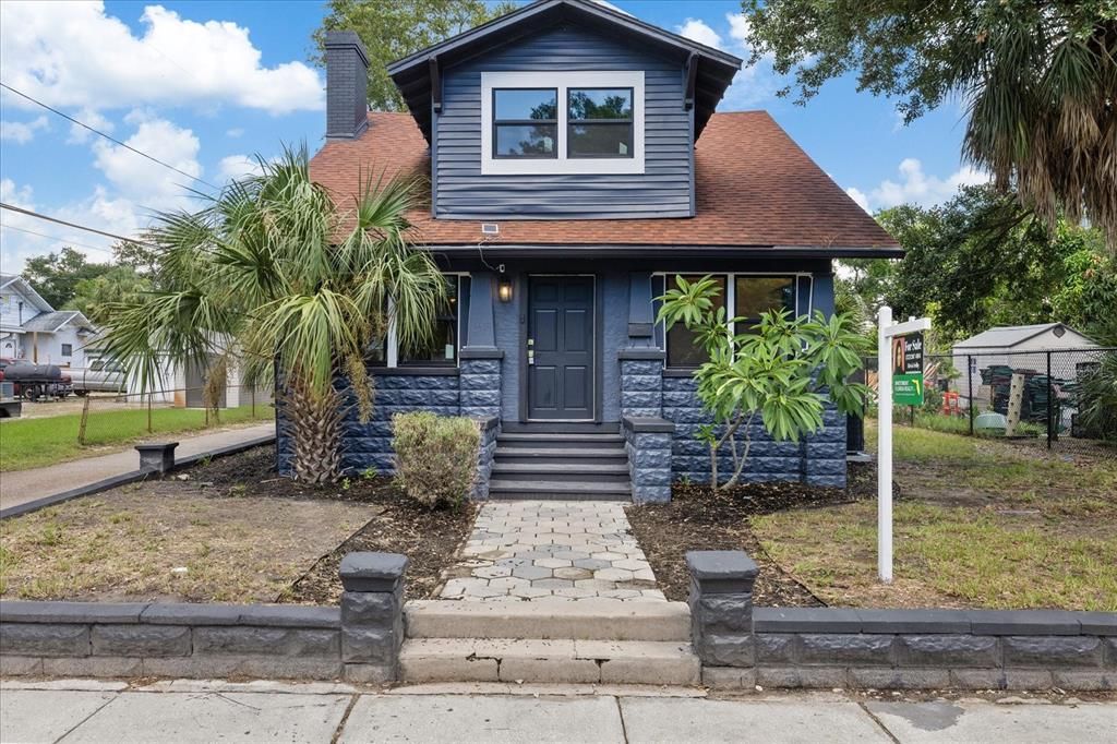For Sale: $425,000 (4 beds, 2 baths, 1545 Square Feet)