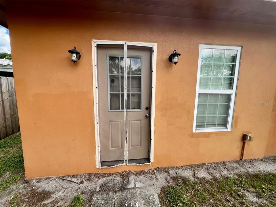 For Sale: $389,000 (3 beds, 1 baths, 1458 Square Feet)