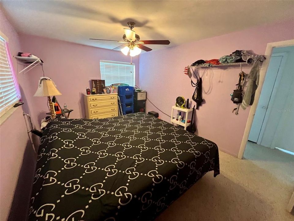 For Sale: $389,000 (3 beds, 1 baths, 1458 Square Feet)