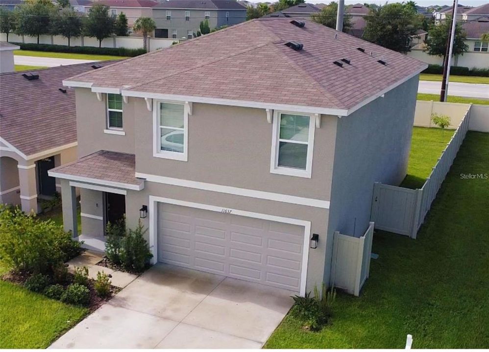 For Sale: $399,900 (5 beds, 3 baths, 2522 Square Feet)