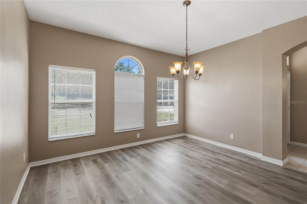 For Rent: $2,675 (4 beds, 3 baths, 2460 Square Feet)