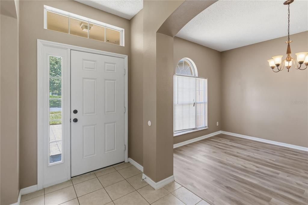 For Rent: $2,675 (4 beds, 3 baths, 2460 Square Feet)