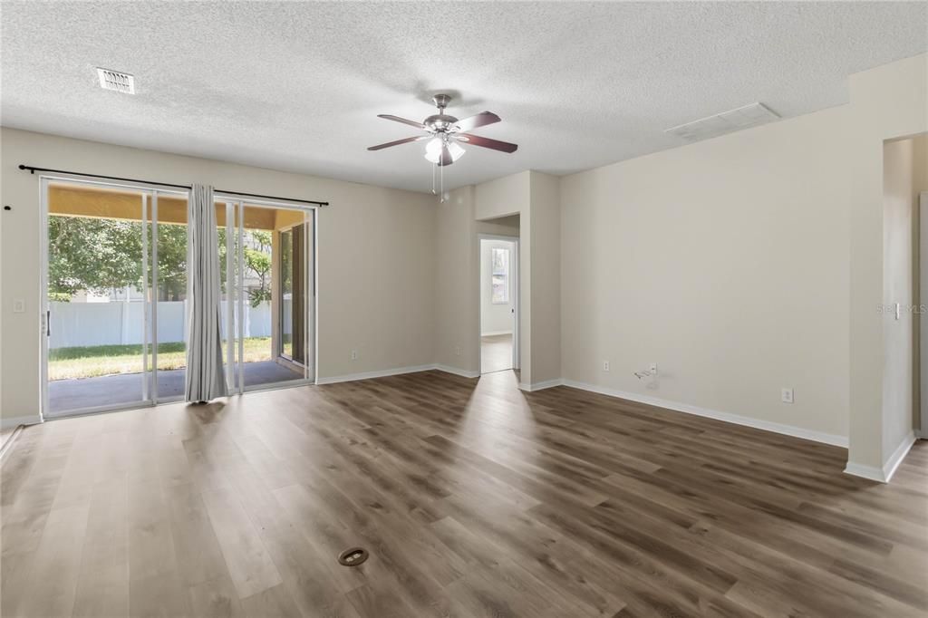For Rent: $2,675 (4 beds, 3 baths, 2460 Square Feet)