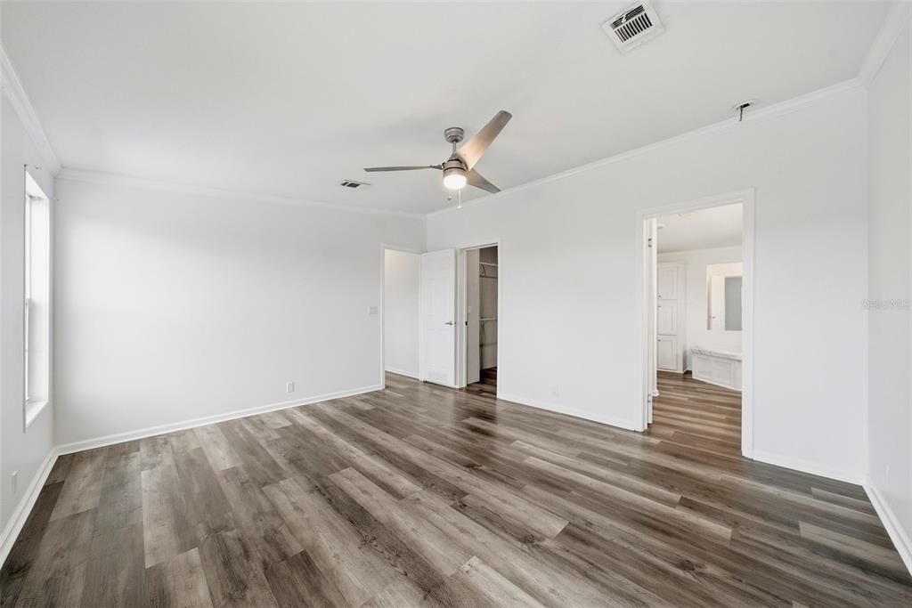 En Venta: $529,900 (3 camas, 2 baños, 1498 Pies cuadrados)
