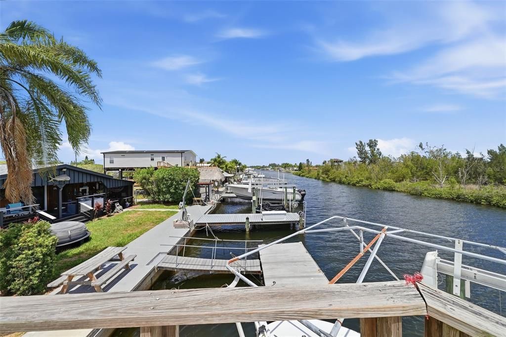 En Venta: $529,900 (3 camas, 2 baños, 1498 Pies cuadrados)