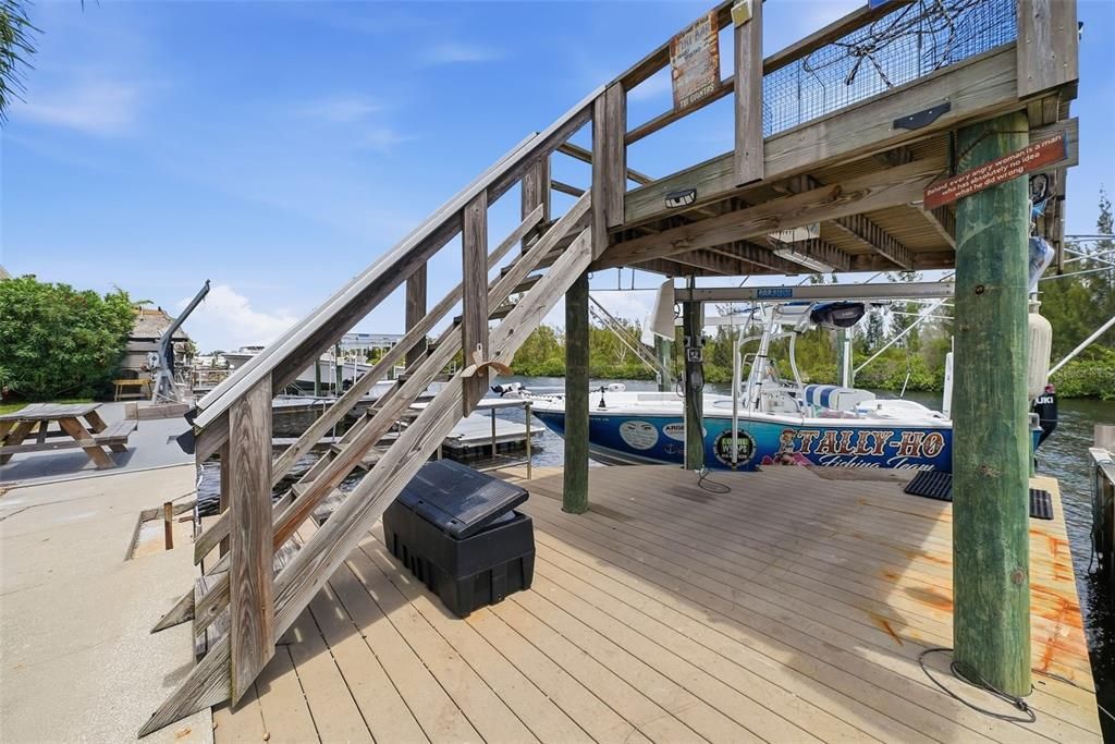 En Venta: $529,900 (3 camas, 2 baños, 1498 Pies cuadrados)