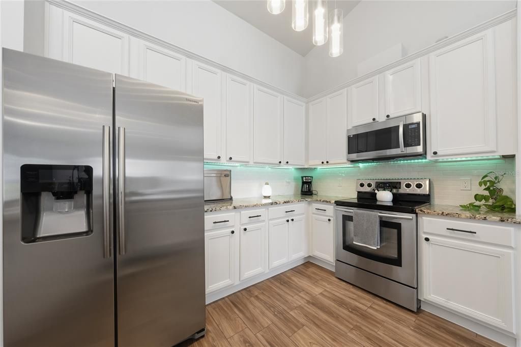 En Venta: $598,000 (3 camas, 2 baños, 2088 Pies cuadrados)