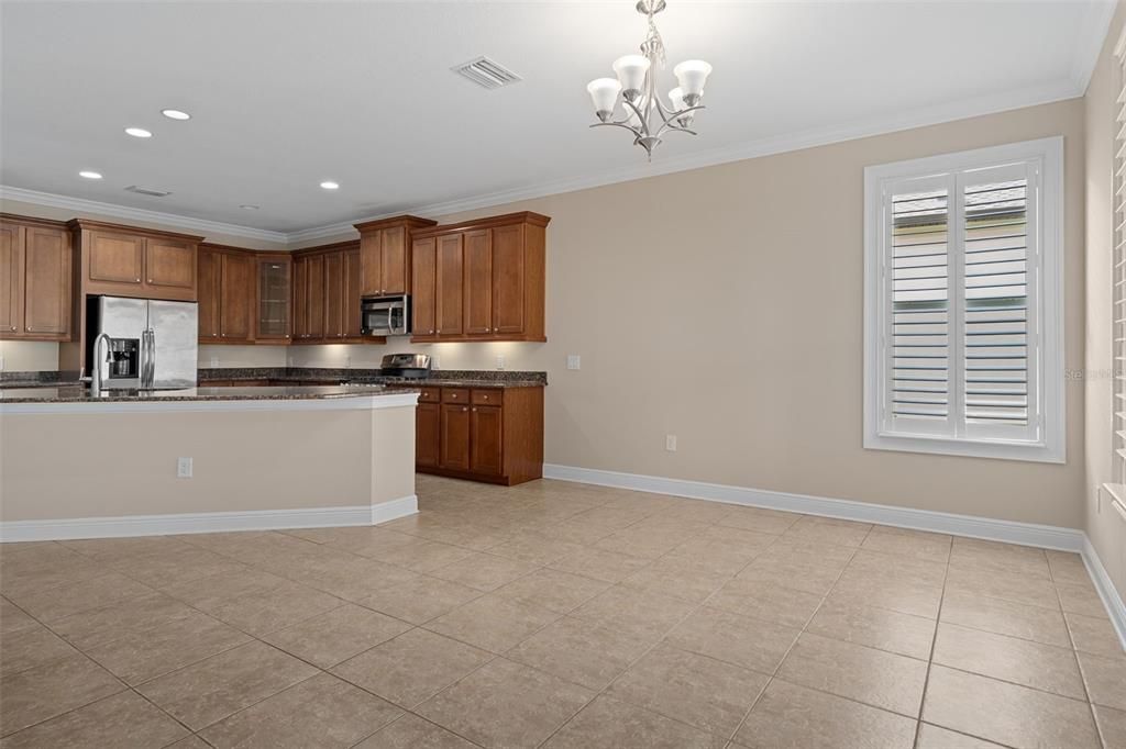 待售: $435,000 (3 贝兹, 2 浴室, 2082 平方英尺)