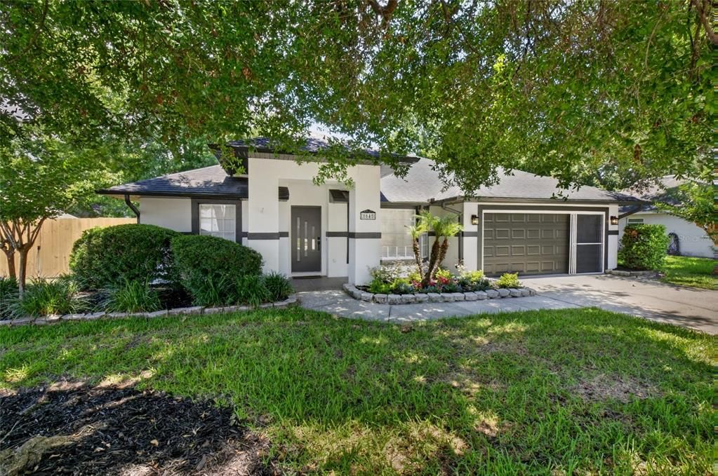 For Sale: $450,000 (3 beds, 2 baths, 1219 Square Feet)