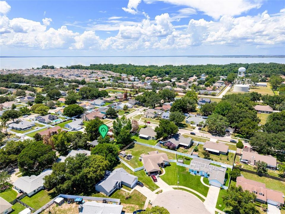 For Sale: $450,000 (3 beds, 2 baths, 1219 Square Feet)