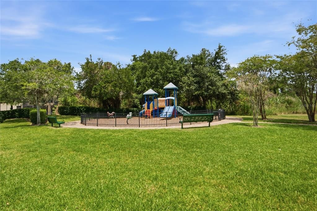 En Venta: $729,000 (5 camas, 3 baños, 3395 Pies cuadrados)