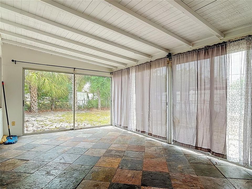 En Renta: $2,280 (3 camas, 2 baños, 1248 Pies cuadrados)
