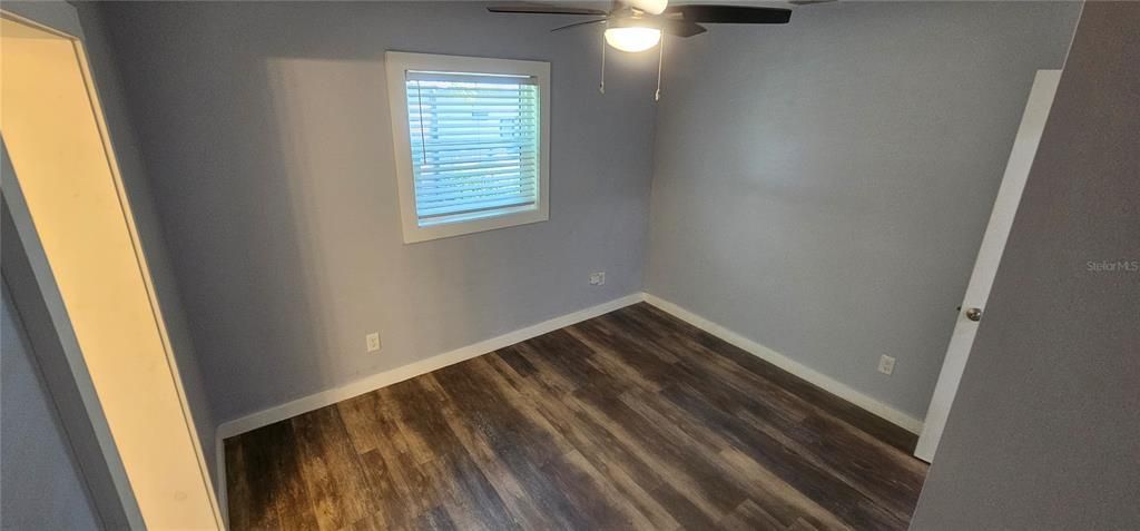 For Sale: $260,000 (3 beds, 2 baths, 1013 Square Feet)